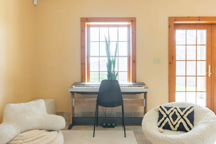 For piano lovers, there is an electric keyboard that you can use for practicing, composing and showing off your skills.